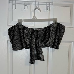 Plus size ornate cropped tube top